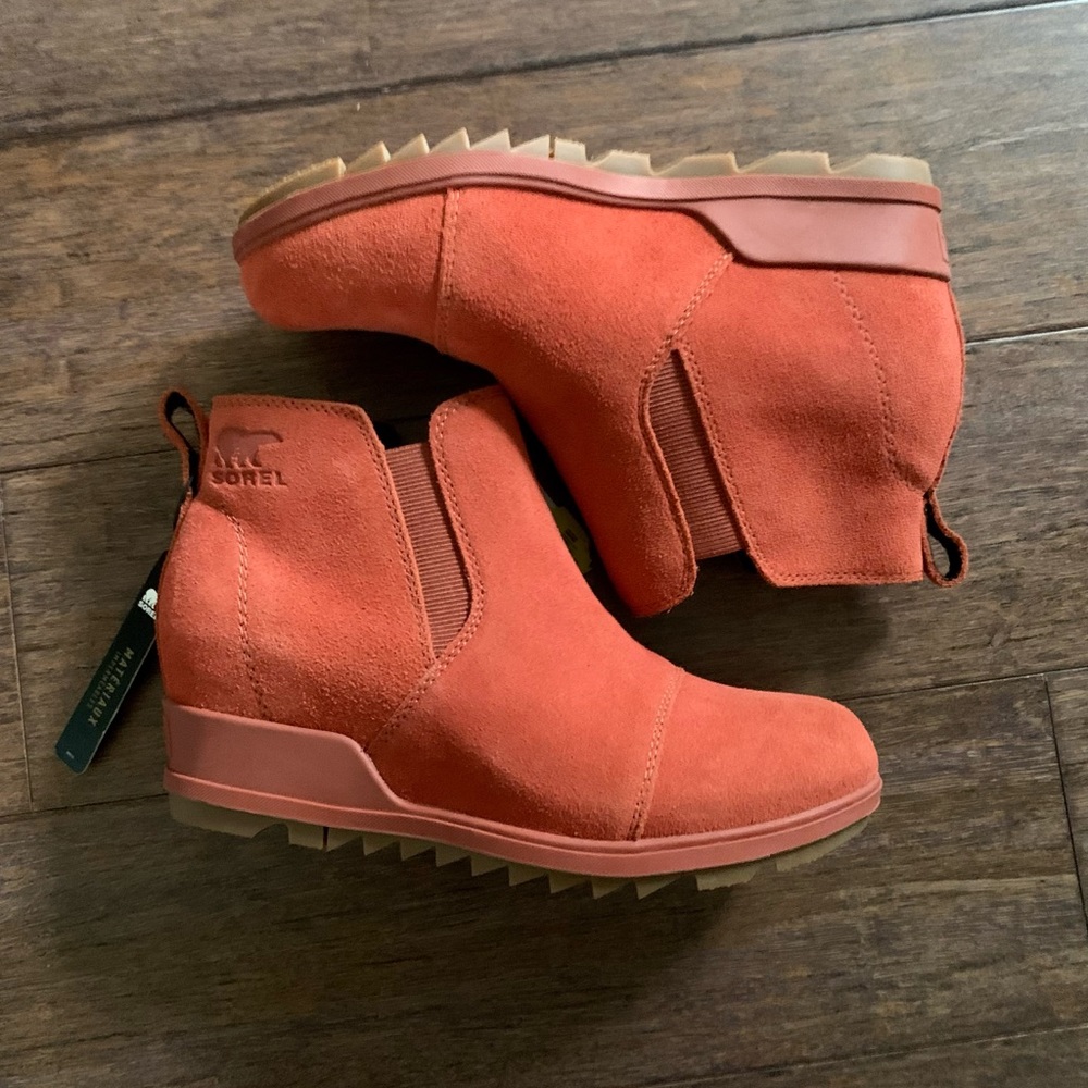 🆕 ♥️ Sorel Evie Pull-On Suede Wedge Waterproof Ankle Boots size 7.5 ♥️
